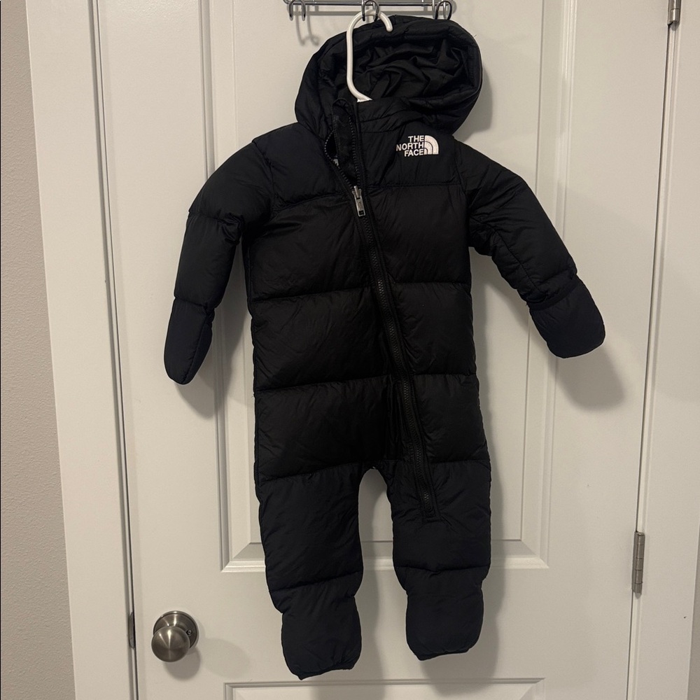 The North Face Black Kids One Piece Snowsuit 12-18 mo